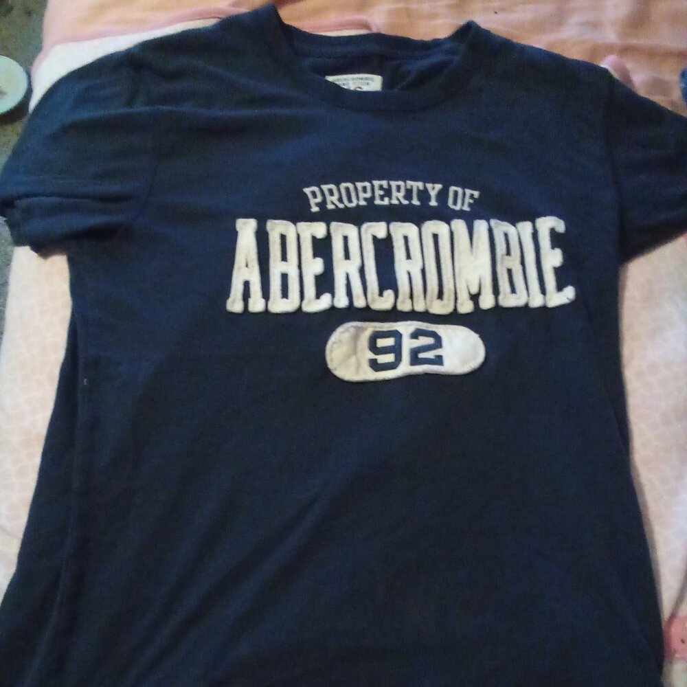 vintage Abercrombie and Fitch navy blue tee